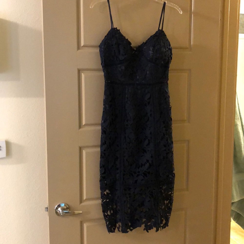 Navy lace midi dress!